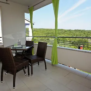  Apartment Kimi